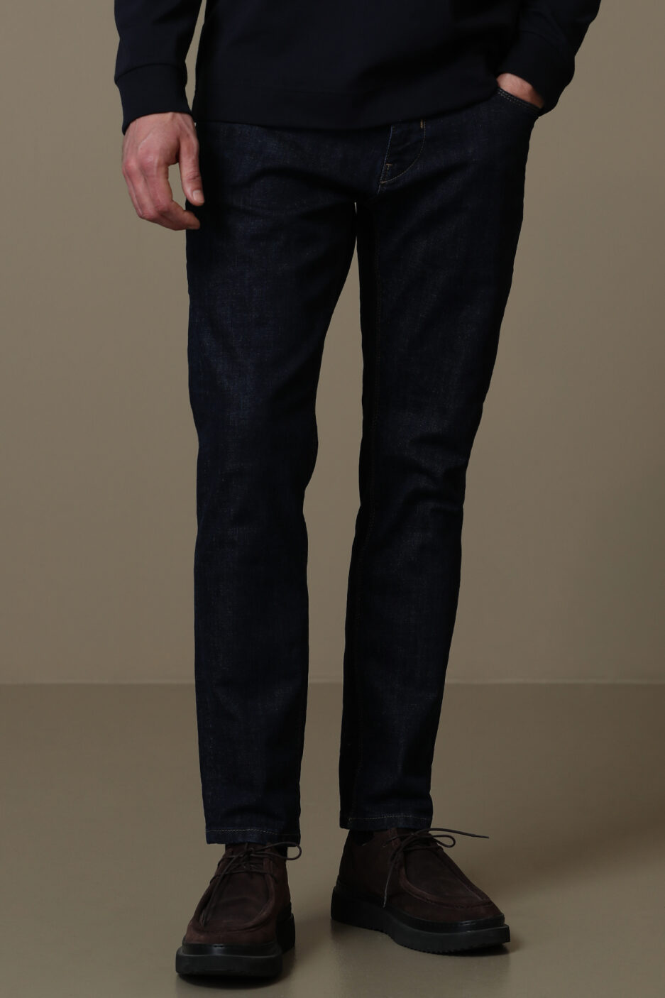 1731983759-d6zwakrrmu-lotus-smart-jean-erkek-pantolon-slim-fit-mavi-jean-lufian-317568-70-b.jpg