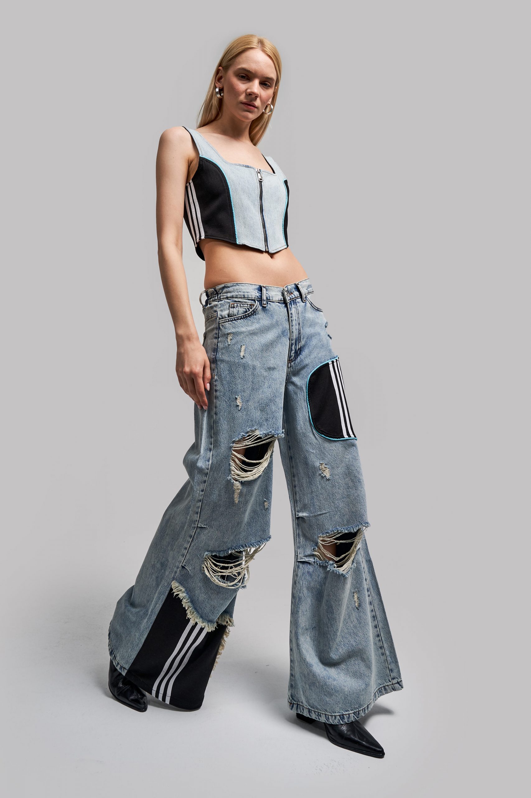 1732176188-mjoqjuw7cm-kadin-kot-rengi-cift-parca-serit-detayli-tasarim-palazzo-denim-15596.jpg